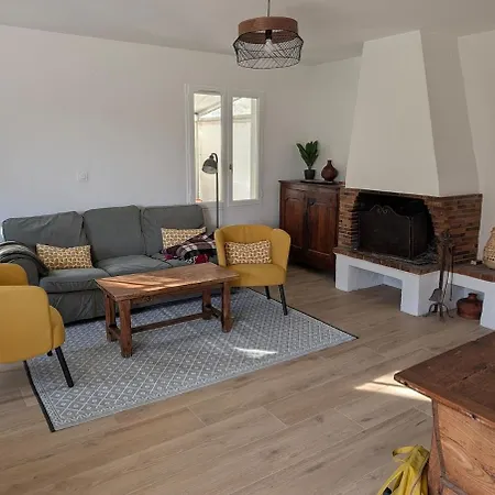 빌라 Myosotis 4 Bedrooms, Garden Air Conditioning